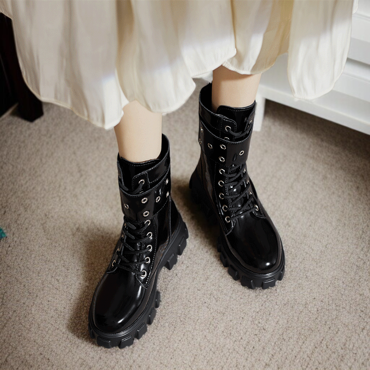 厚底女性用ファッションブーツ全体画像