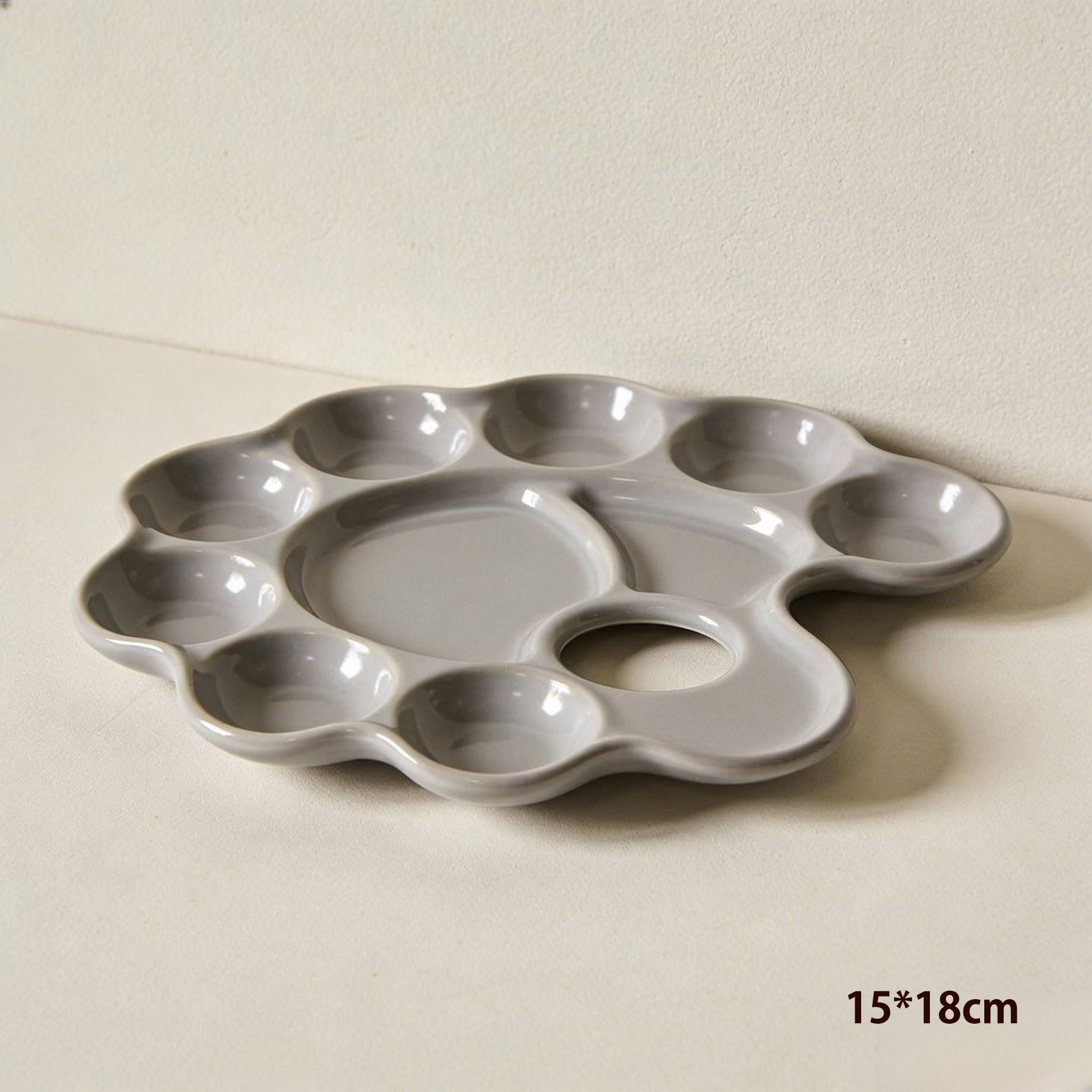 수채화 작업에 적합한 도자기 팔레트