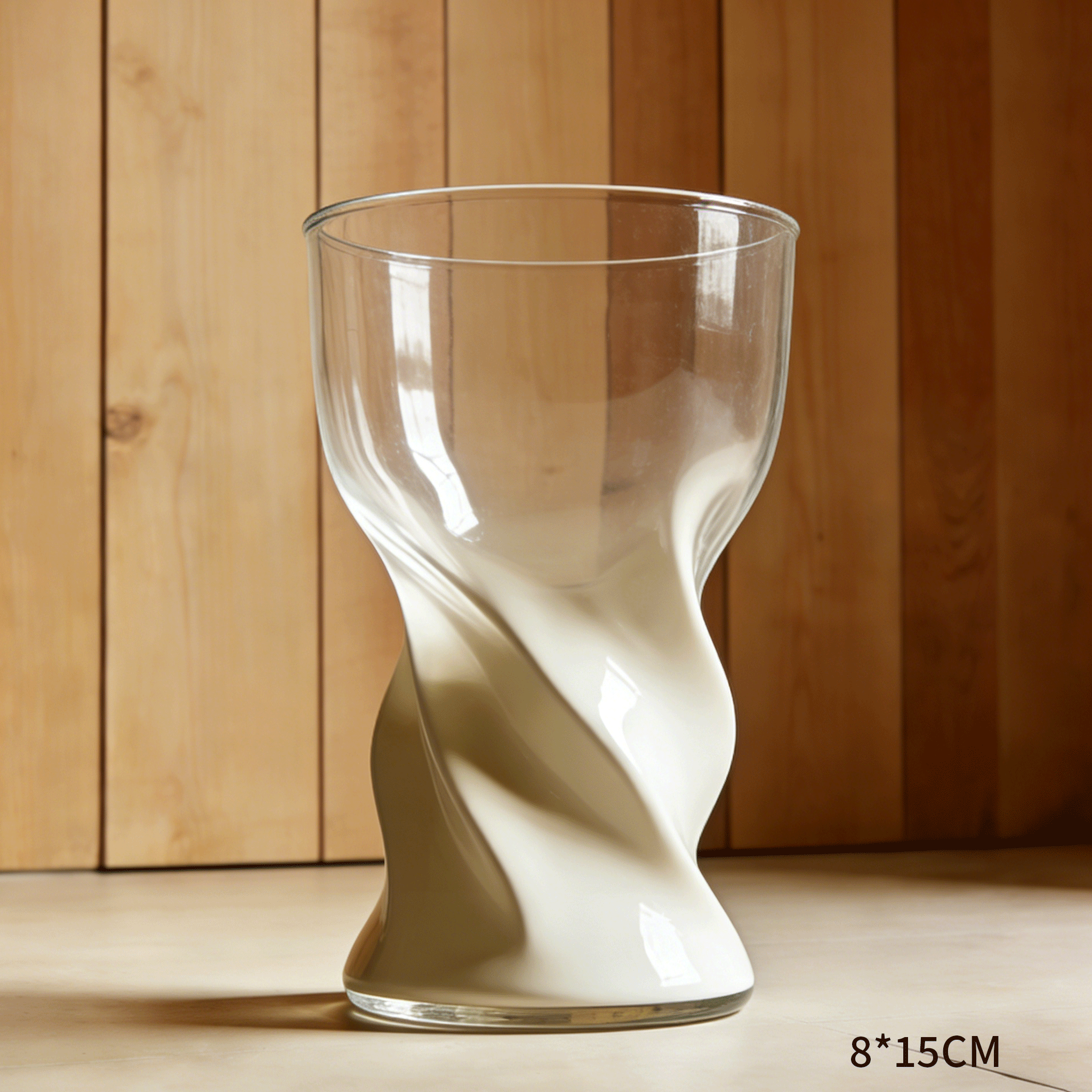 Detalle del diseño transparente de los vasos