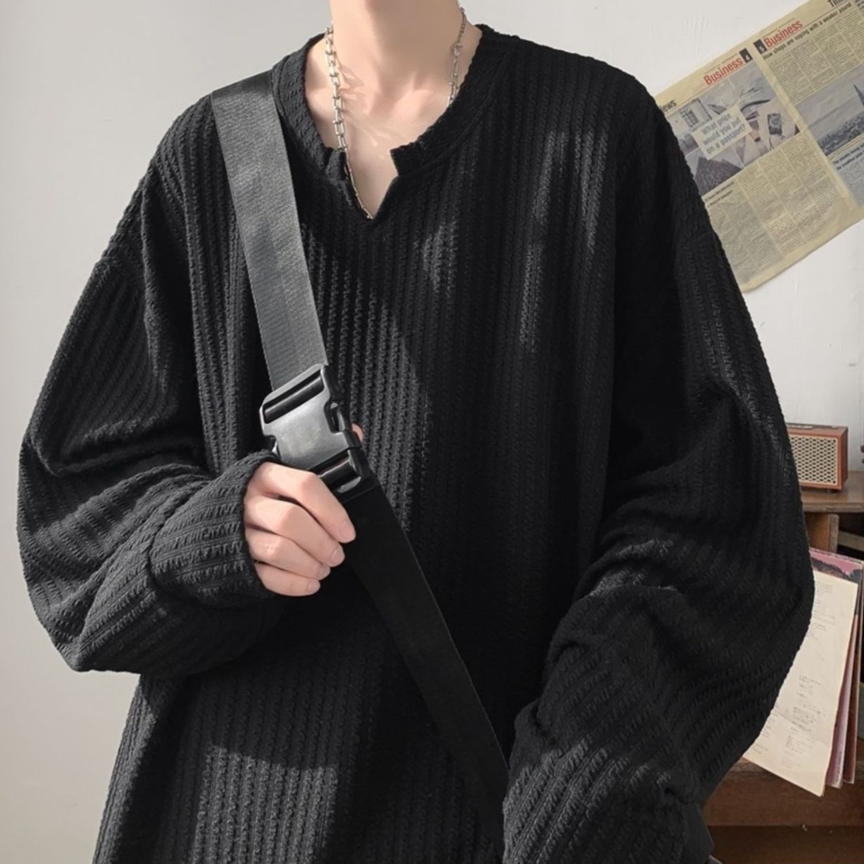 高級感のある痞いスタイル 白色長袖メンズTシャツ 秋冬万能インナー