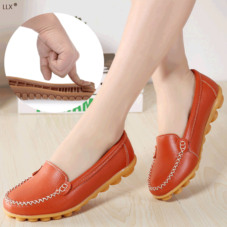 (ราคาพิเศษขายขาดทุน) รองเท้าหนังวัวสำหรับผู้หญิงอ่อนนุ่ม ใส่สบาย หนังวัวคุณภาพสูง รับประกันคุณภาพ