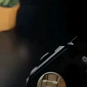 Nouzové ruční dynamo rádio