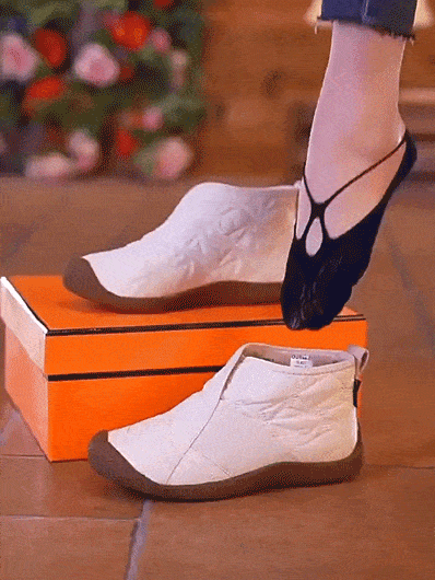 Gefütterte, knöchelhohe Schneestiefel