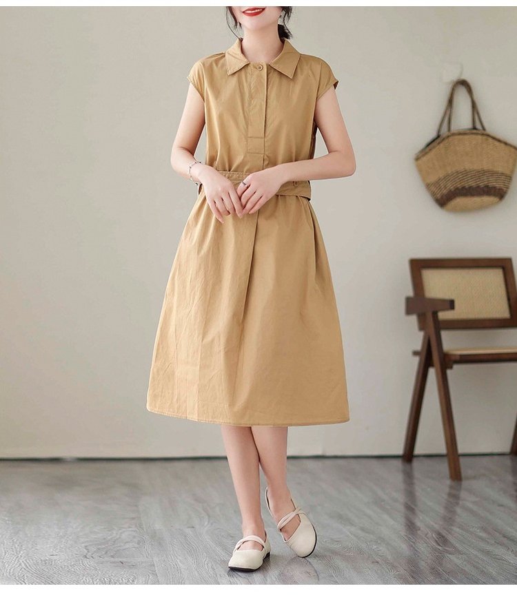 여성스러운 실루엣의 허리 조임 원피스