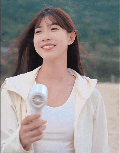 【透明ボディ】充電式冷却ファン