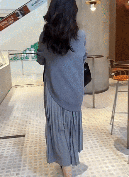 トップスとスカート一体型ワンピース