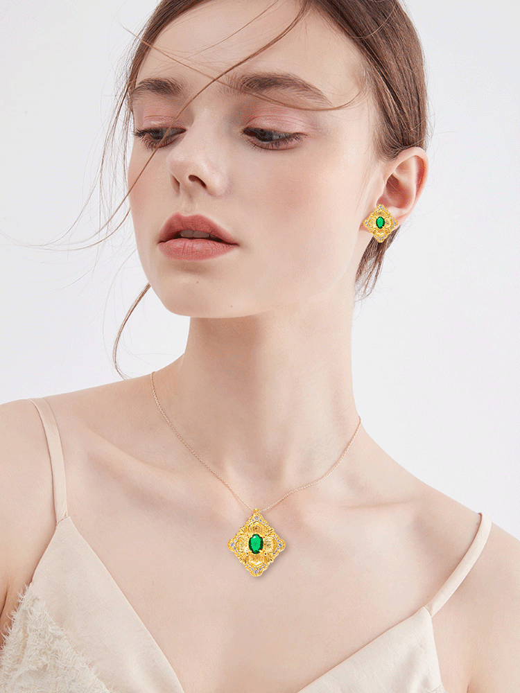 مجموعة المجوهرات الإيطالية من أربع أوراق برسيم