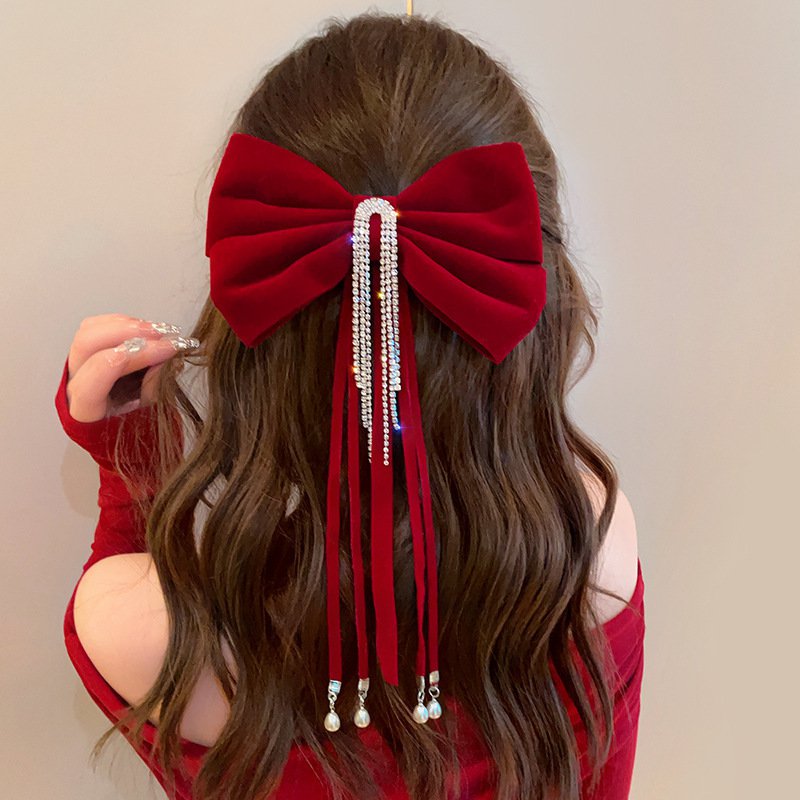 Spring clip hair accessories for women