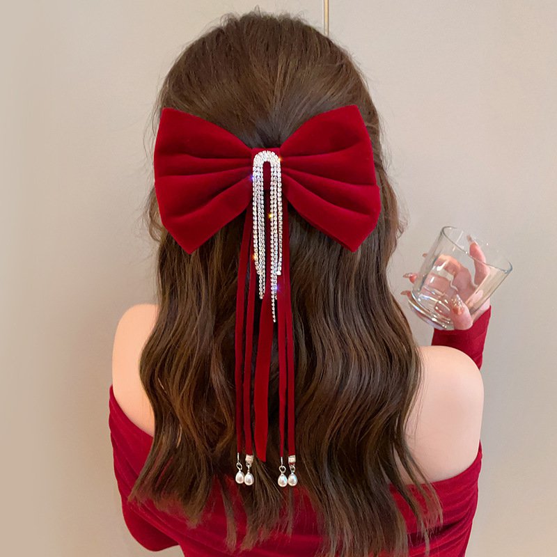 Spring clip hair accessories for women