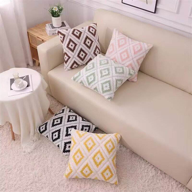 ソファクッションとクッション