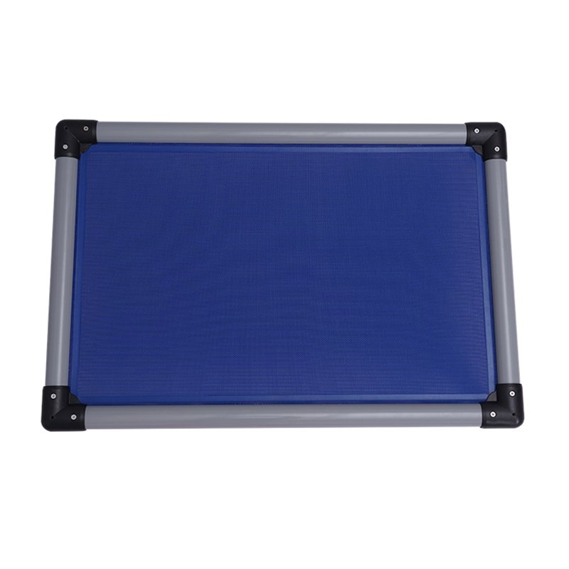 ที่นอนสุนัขยกสูงทำจากอลูมิเนียมสำหรับสัตว์เลี้ยง