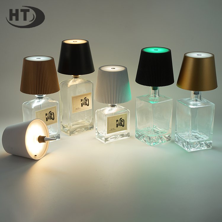 Hot Sale Charger Lamp Wireless Touch Control  Night Light Metal Side Lamps for Bedroom Cordless Smal
