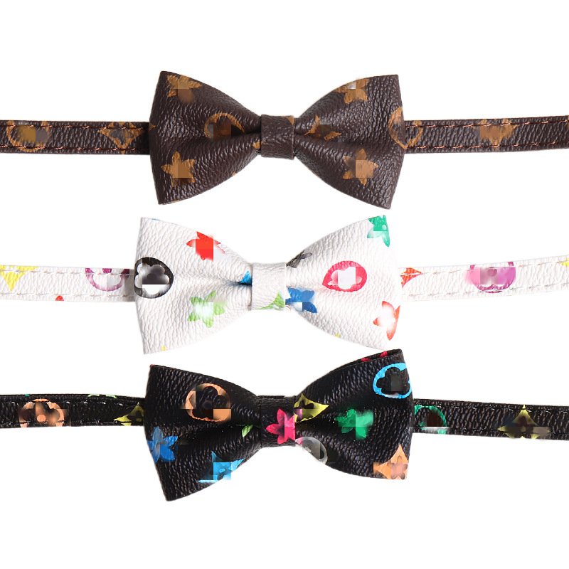 Fashionable luxury designer bow pet collar