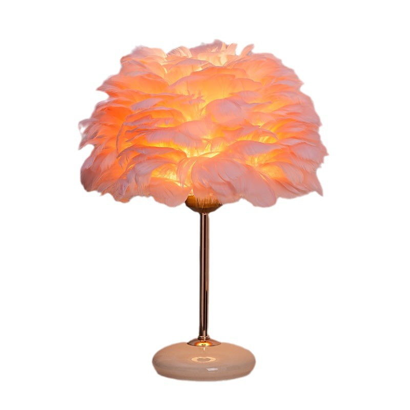 羽毛檯燈