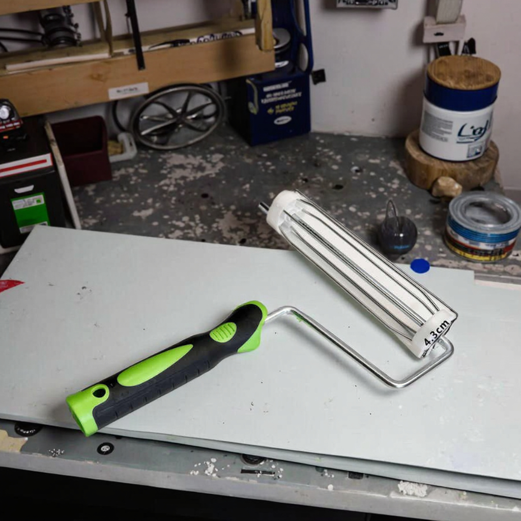 กรอบลูกกลิ้งทาสี 4 เส้น สองสี ขนาด 9 นิ้ว สำหรับงานก่อสร้างและตกแต่งผนัง