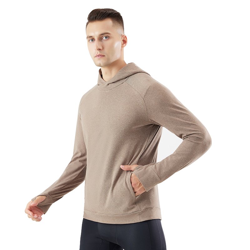 Camisa deportiva para hombre con capucha