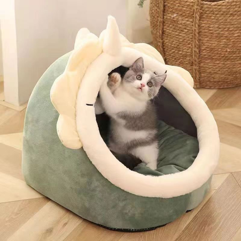 Cozy Warm Pet Bed - Soft Sleeping Mat for Cats and Dogs