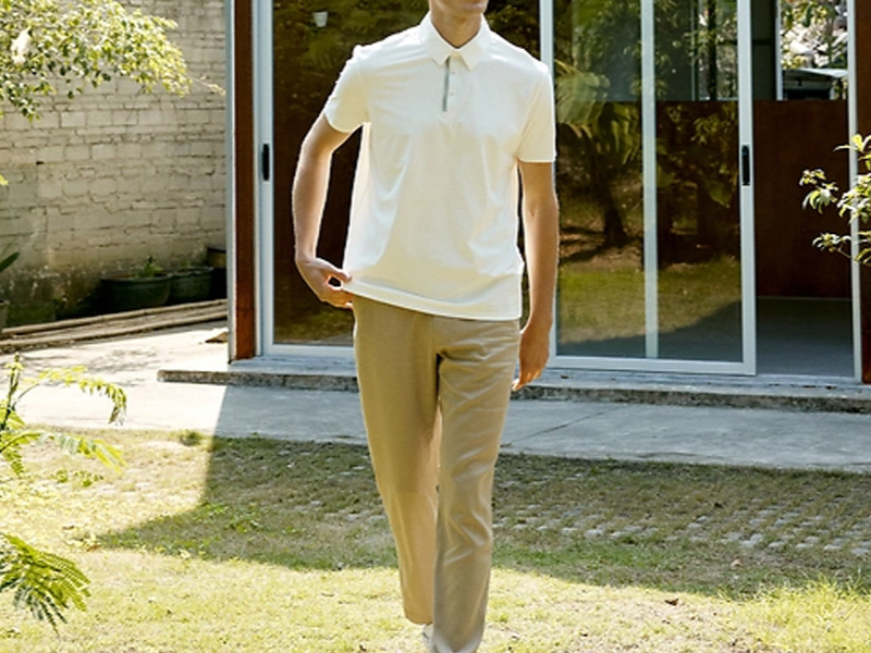 트렌디한 남녀 캐주얼 티셔츠 모음전 - 인기 상의 할인 중,편안한 핏의 남녀 캐주얼 바지 쇼핑 - 인기 팬츠 특가,고품질 남녀 양말 특가전 - 데일리 필수 아이템