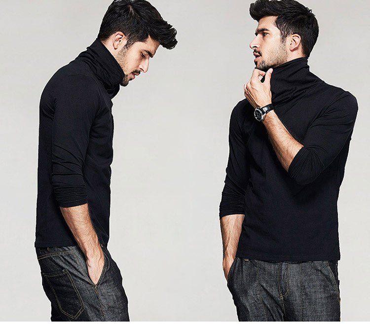 男性モデルが着用する秋冬用タートルネックニット