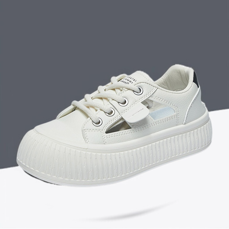 송편화 스타일의 작은 흰색 캐주얼화