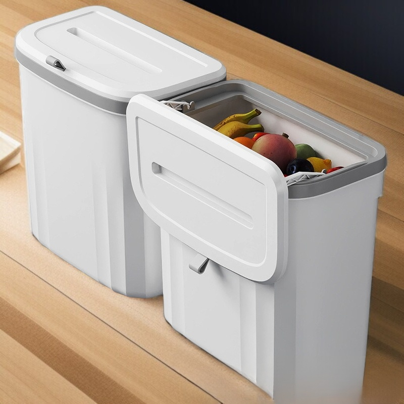 가정용 벽걸이 휴지통 주방 설치 예시