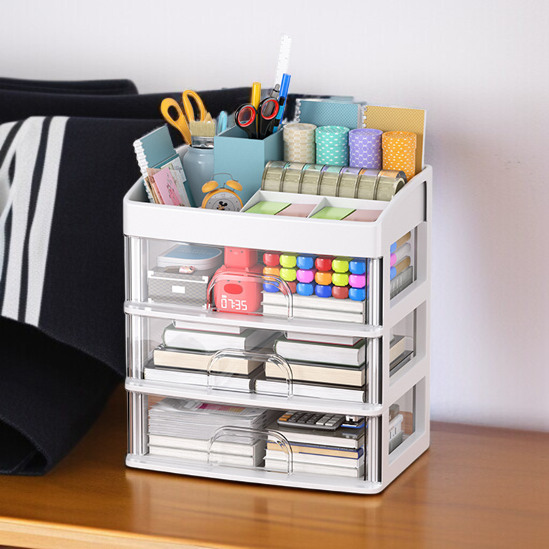 文房具を収納した引き出し式ボックスの中身