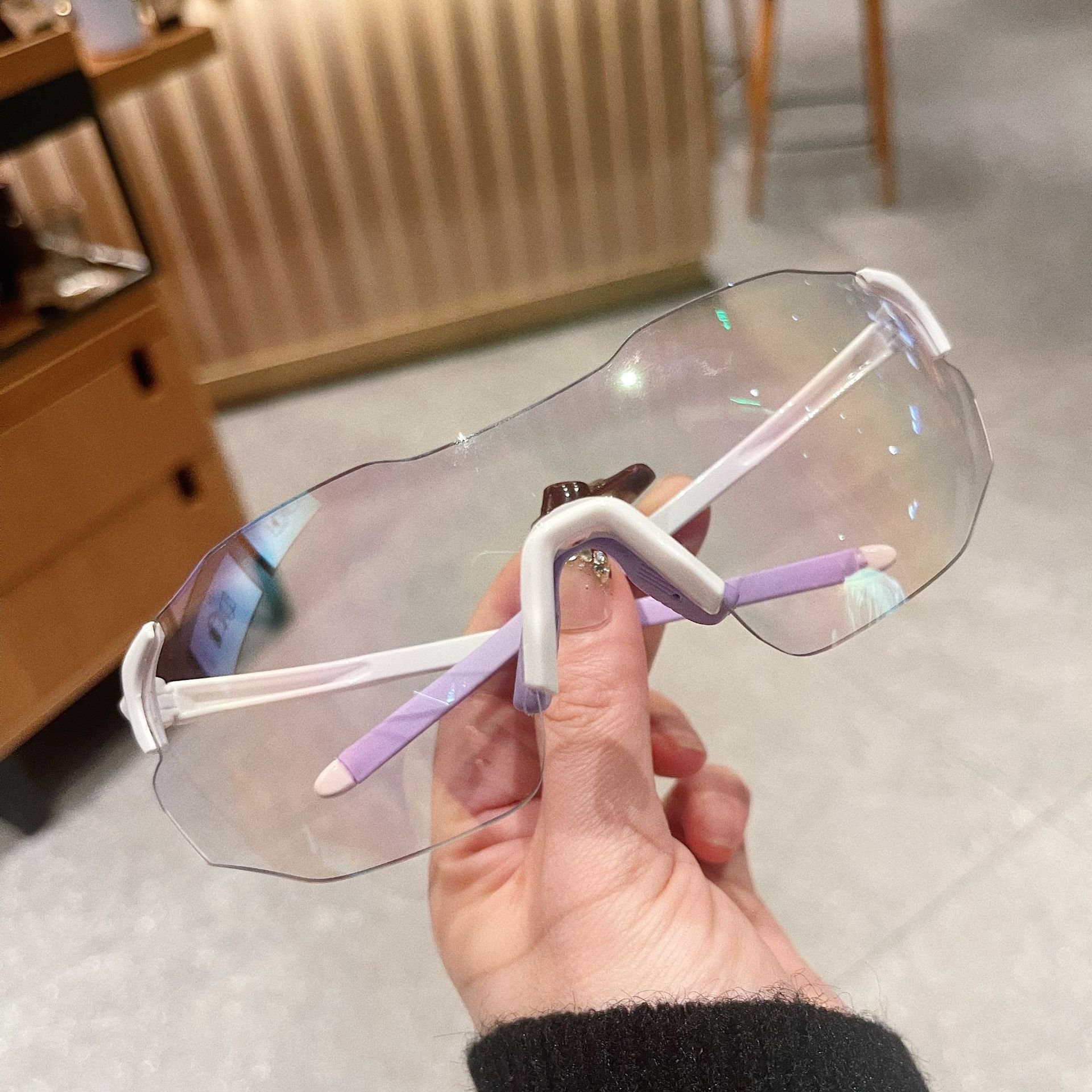 화이트 안경테+퍼플 필름