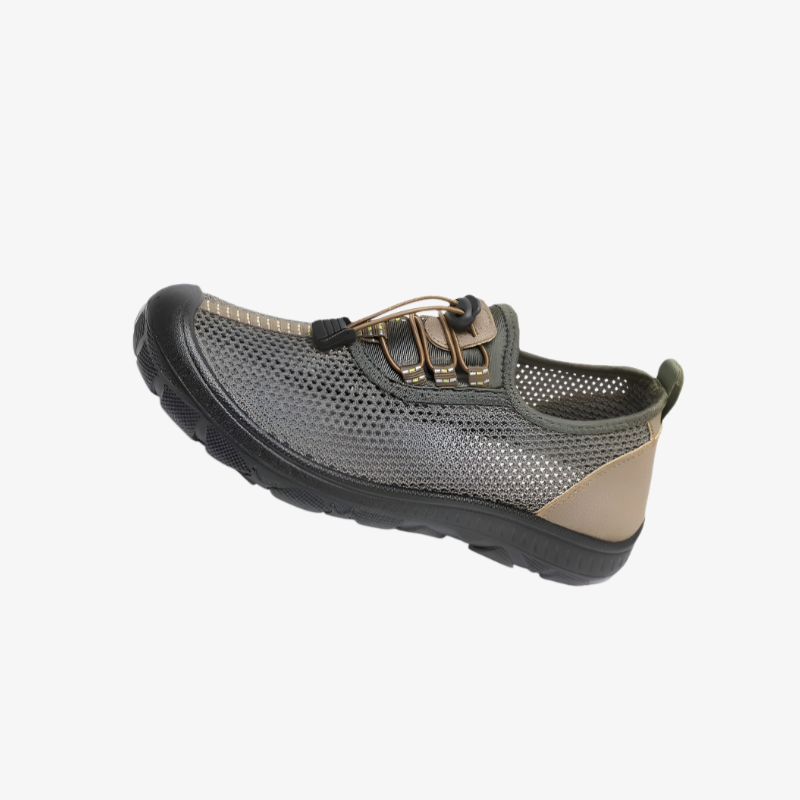 中空メッシュ素材の快適な夏用靴