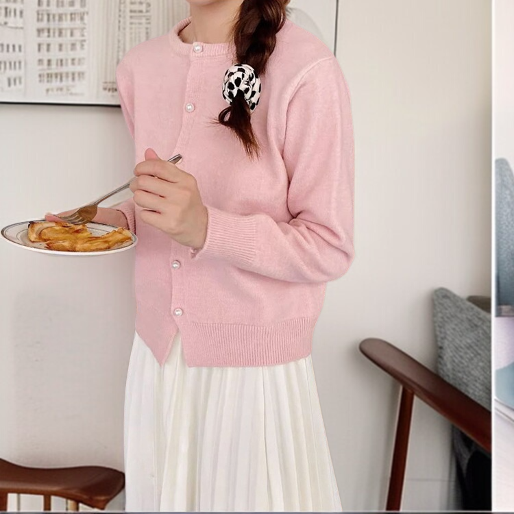 긴팔 여성 니트 가디건 전면 이미지