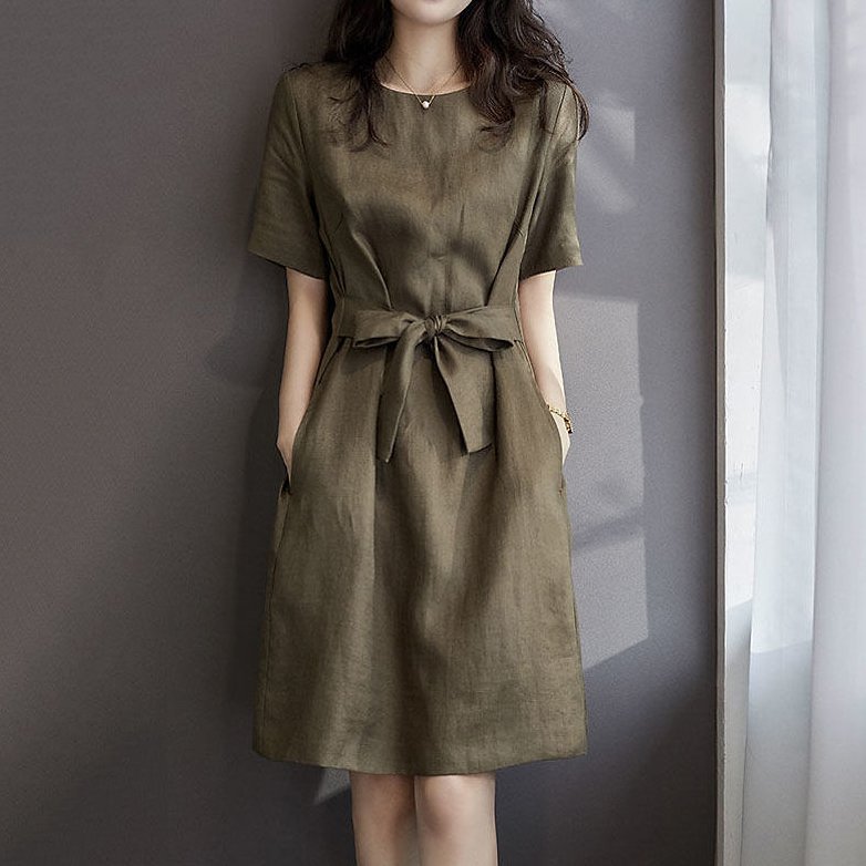 無地ポケット付きボウタイ半袖ワンピース
