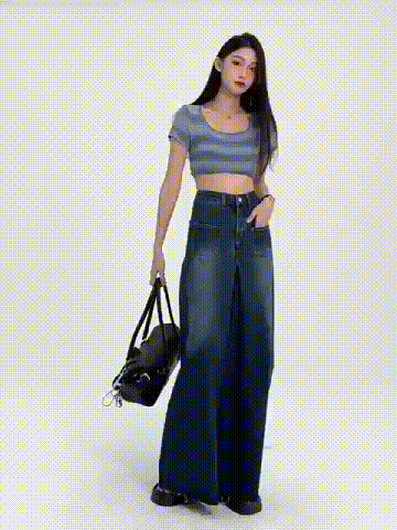 美脚シルエットのFMハイウエストデニムパンツ