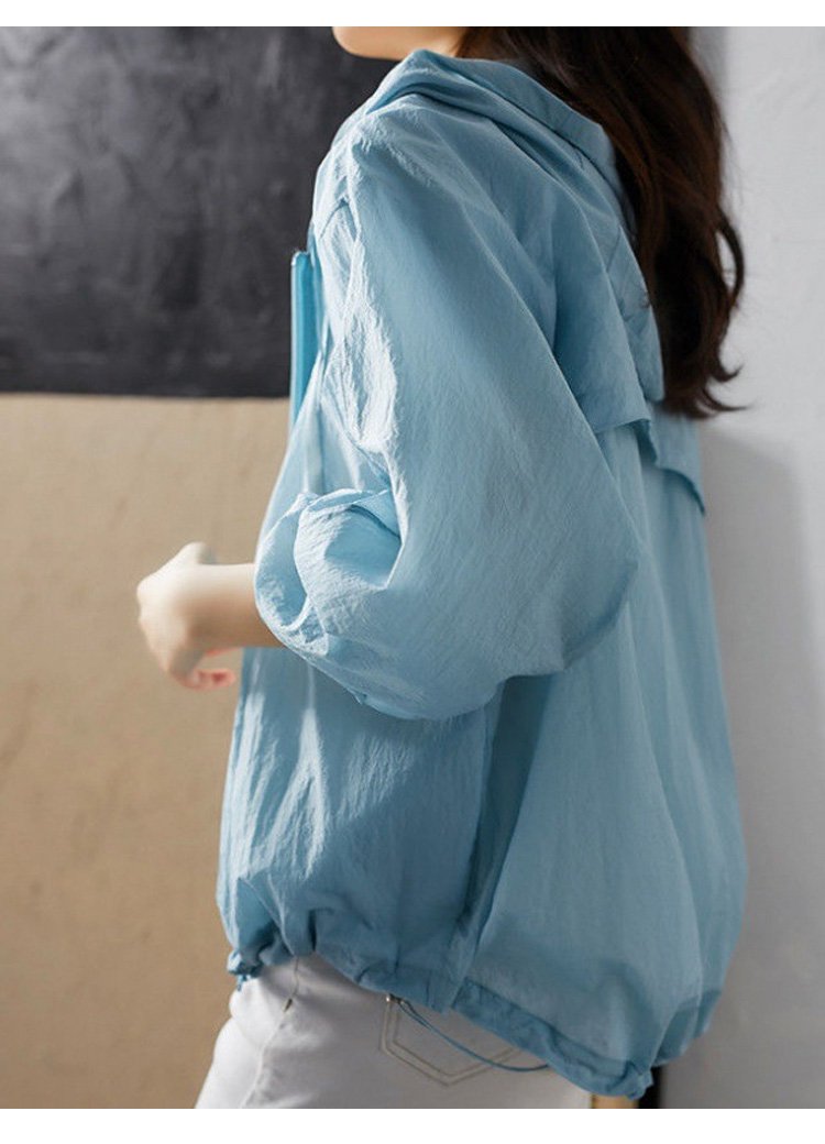 水着と合わせやすいラッシュガードコーディネート例