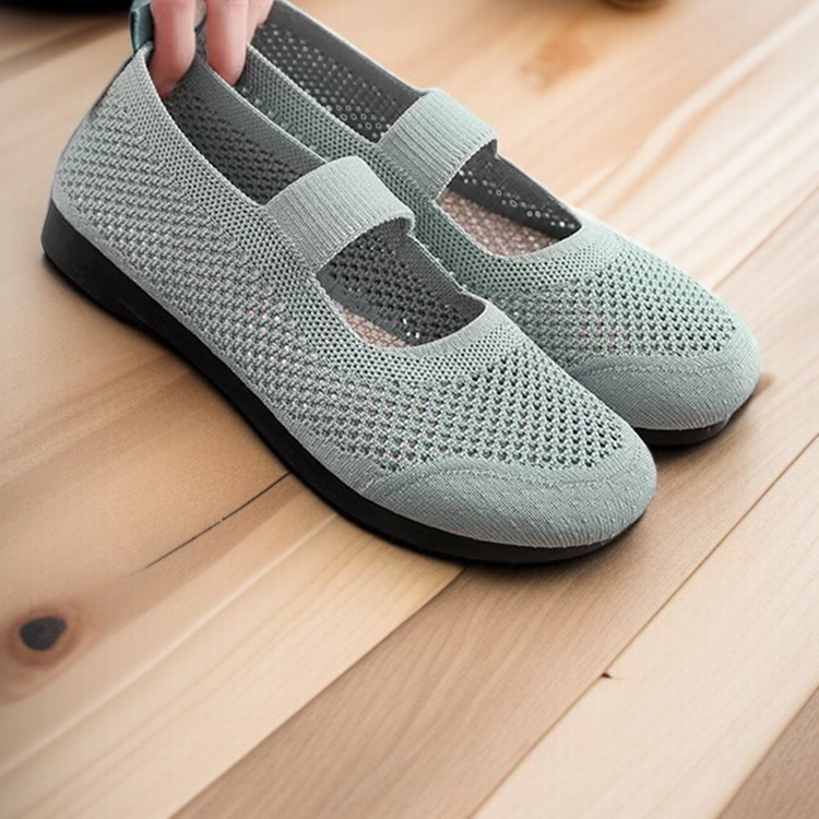 블랙 여성 여름 슬립온 작업화 정면 사진