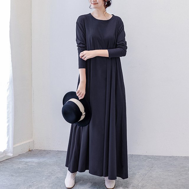 ダークネイビー