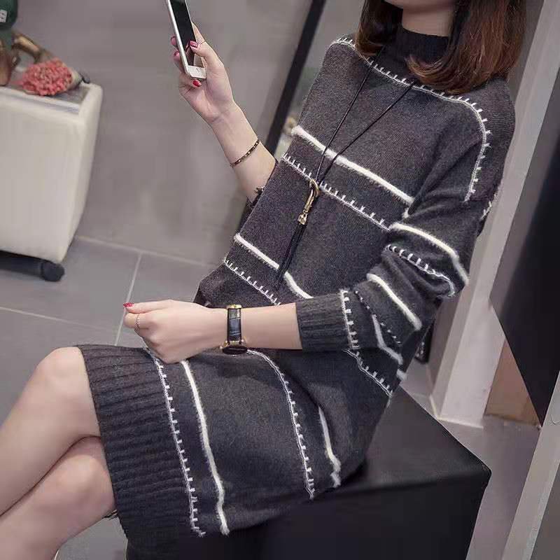 コーディネート自在多色展開ニットワンピース