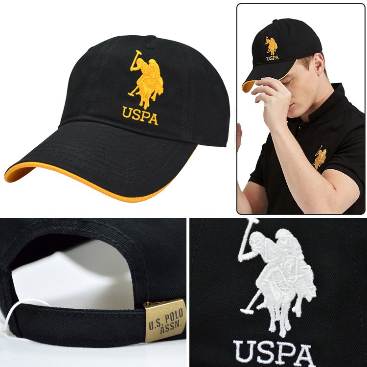 春夏アウトドアのポロキャップ