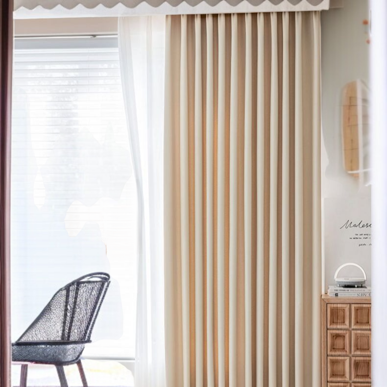 熱保護に優れたグレーカーテンの詳細