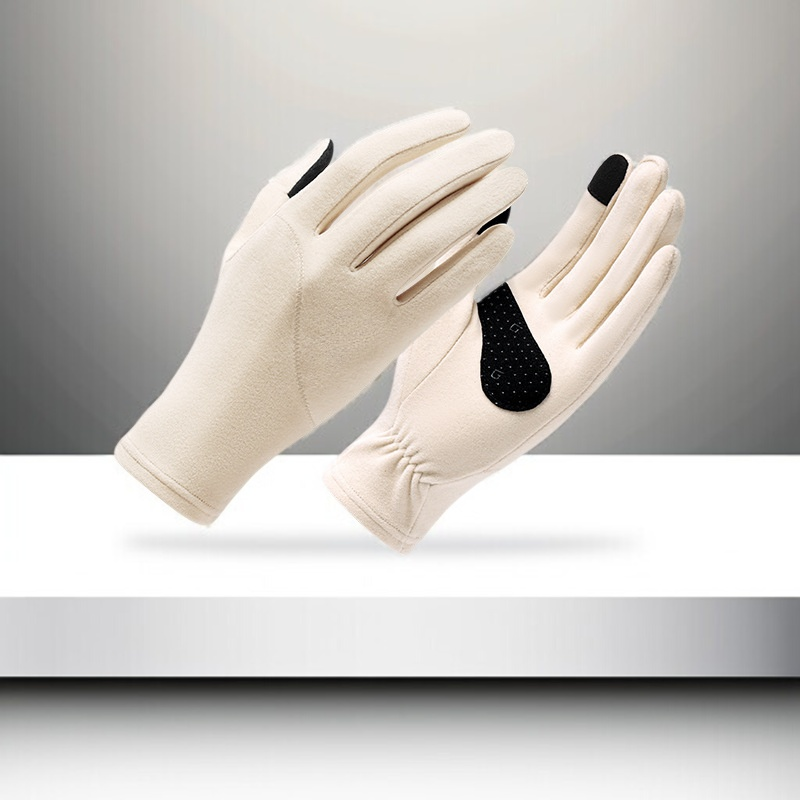 女士防風保暖手套近拍