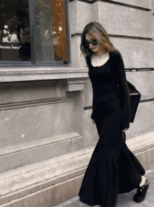 헵번 스타일 슬림핏 원피스