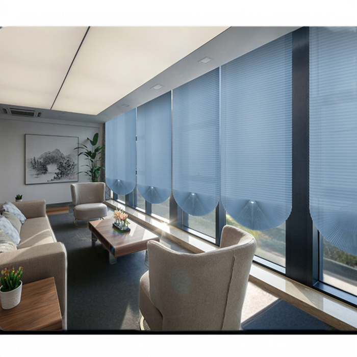 遮光機能付きプリーツカーテンの取り付け例