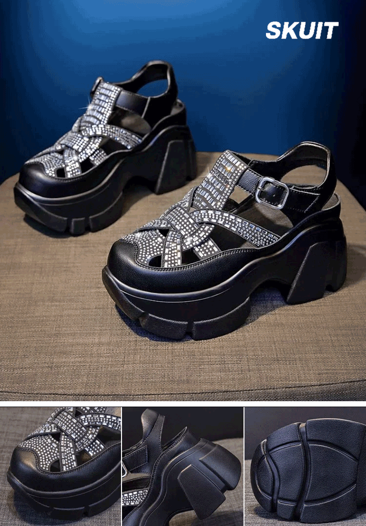  صندل عصري مع كعب ويدج مزين بكريستالات لامعة