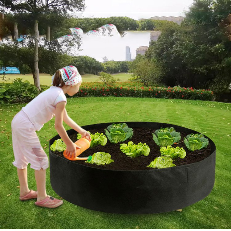 Könnyen mozgatható filc ültető zsák erkélyre