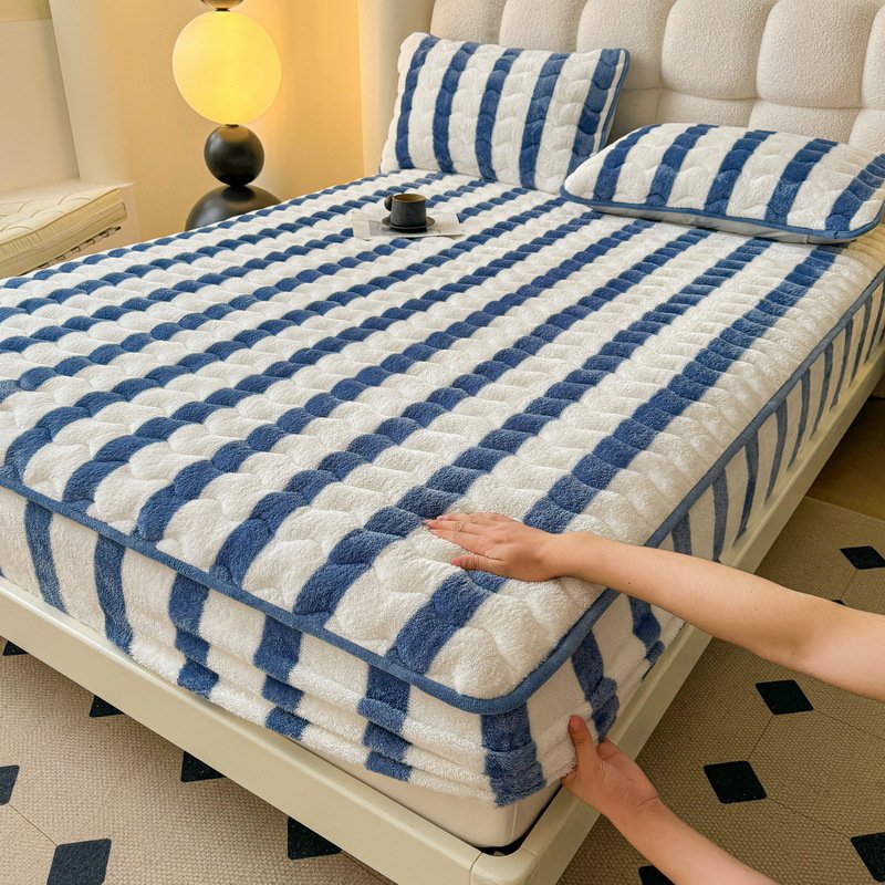 ストライプ柄×ブルー