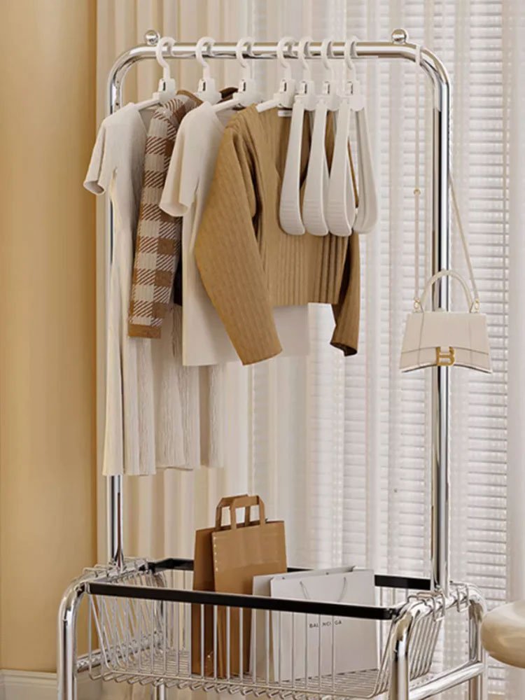 넓은 접이식 옷걸이