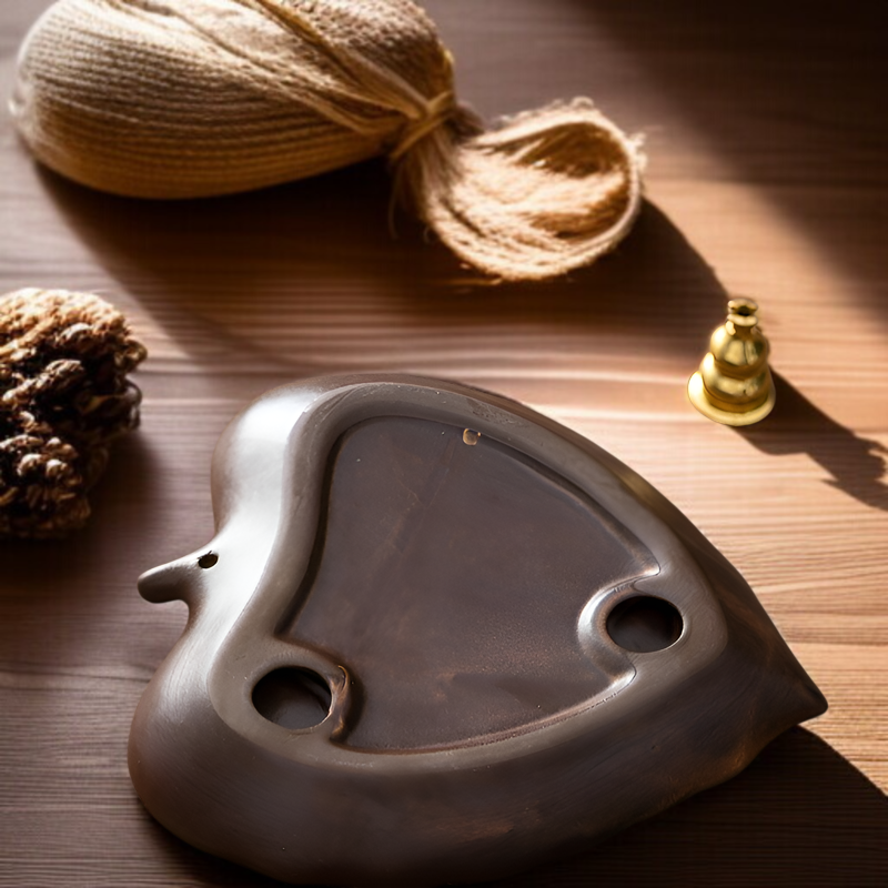 持ち運びに便利なコンパクトサイズ香炉