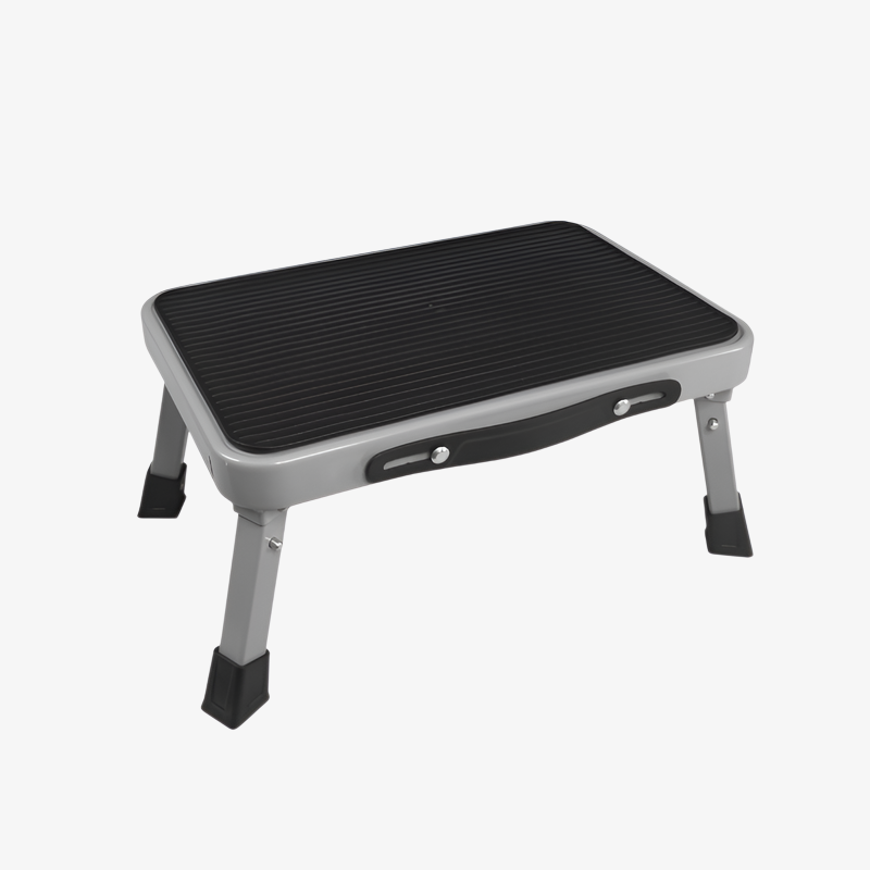 コンパクトに折りたためる厚手スツール収納例