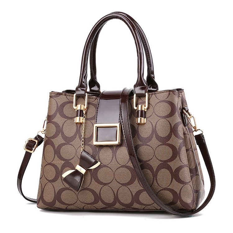 ショルダーバッグ