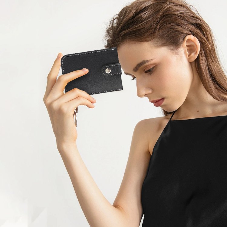 【Grab Two Free】Ultra-Secure Anti-Magnetic Anti-Theft Pull-Out Style Sleek Multi-Slot Card Holder