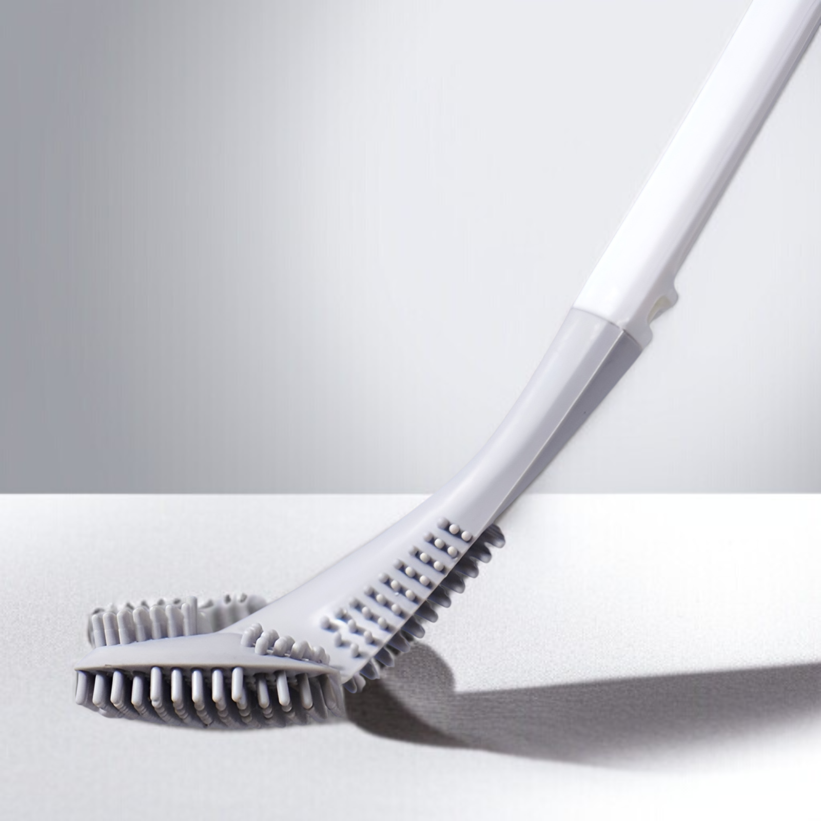 トイレブラシとケースのセット商品イメージ